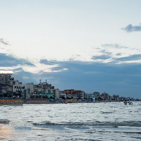 Appartamento A Due Passi Dal Mare Bellaria-Igea Marina Esterno foto